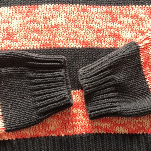 American Eagle navy and white/ red 100% cotton sweater sz XLarge/wide scoop neck - Picture 6 of 16